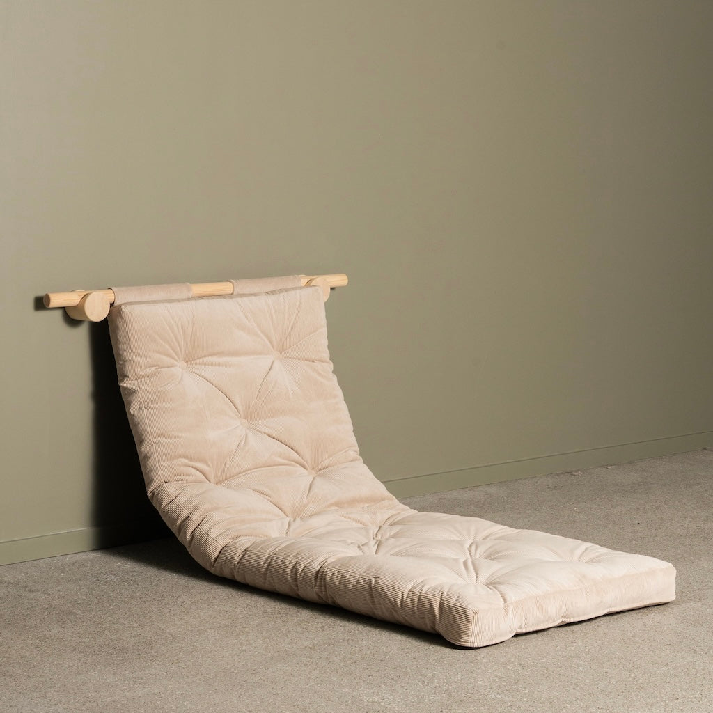 Hooked vuodetuoli, kangas Ivory.