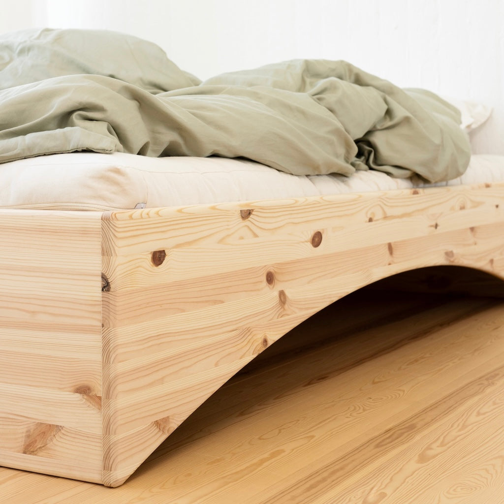 Orbit sänkyrunko, käsittelemätön.