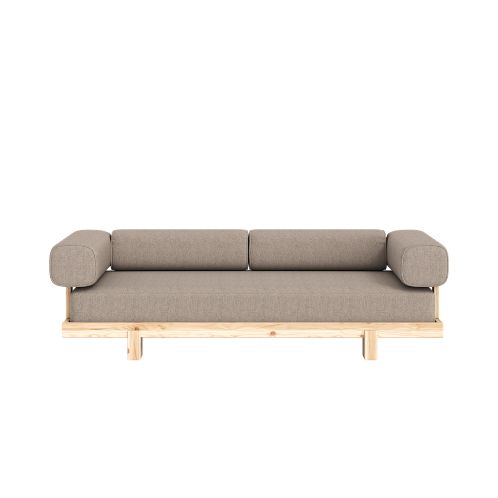 Stay sohva, edestä kuvattuna, kangas Grandpa Beige.