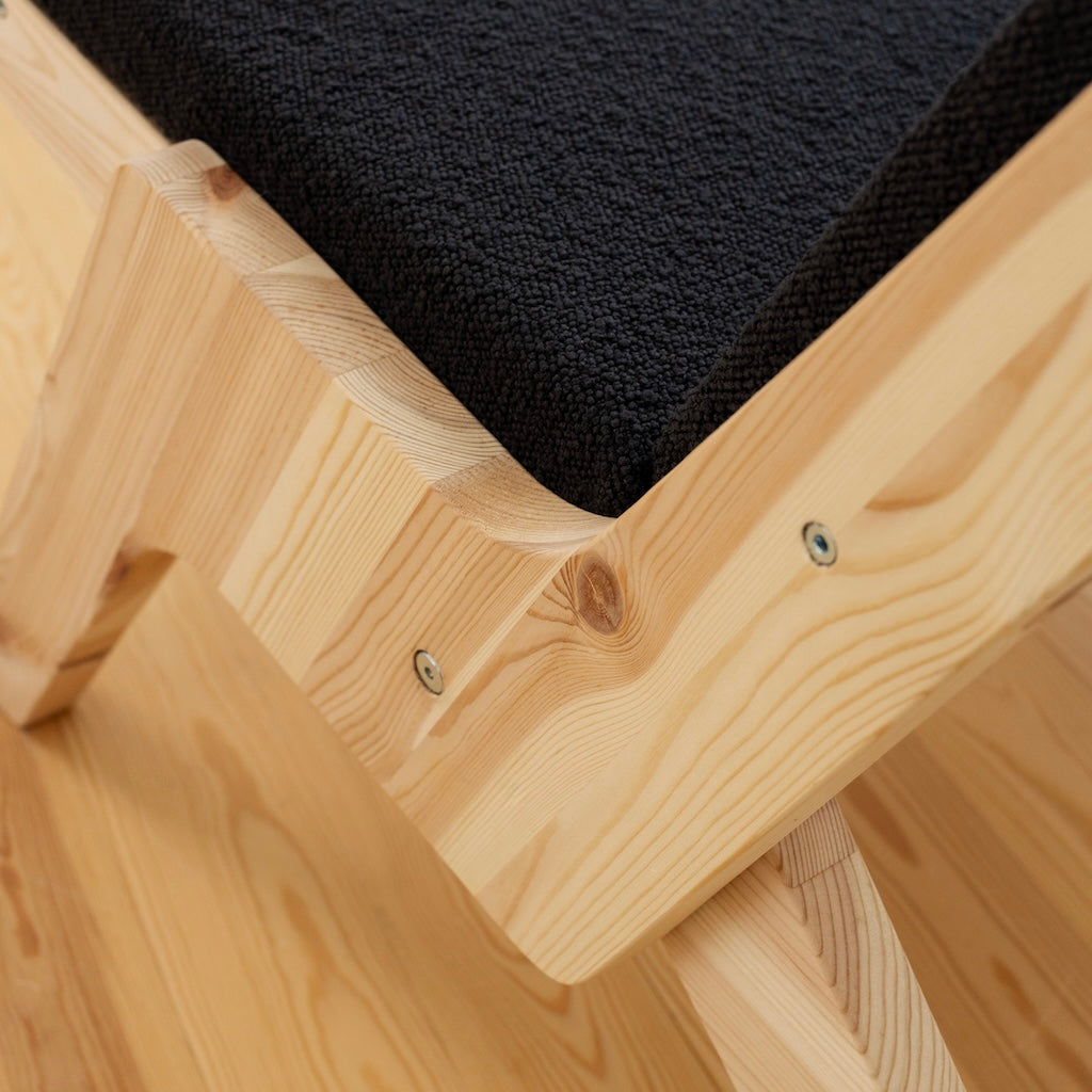 Sway Lounge tuoli, kangas Midnight Grey.