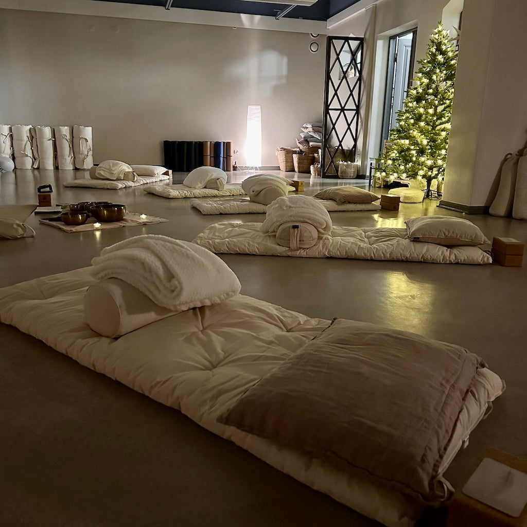 Joogafuton, kangas Luonnonvalkoinen.