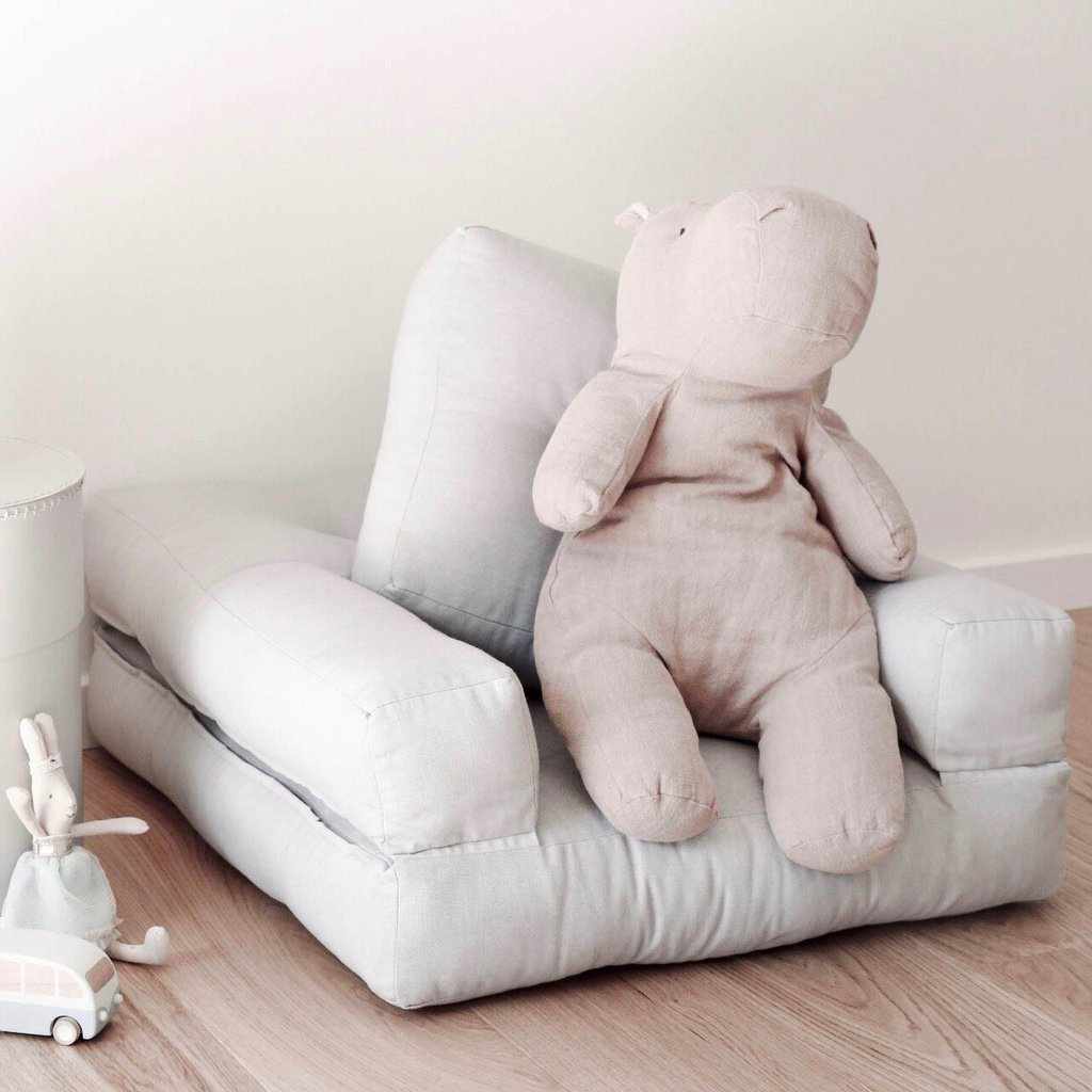 Mini Cube vuodetuoli, kangas Light Grey. Kangas Light Grey ei enää valikoimassa.