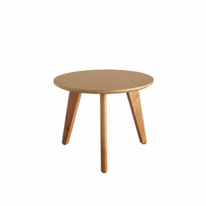 Nordic pöytä, kansi tammi, ø 45 cm, korkeus 32,5 cm.