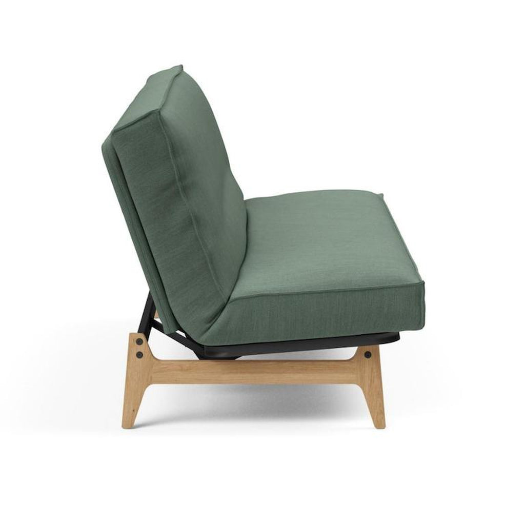 Aslak 120 vuodesohva. Kuvan patjan päällä on Sharp Plus irtopäällinen, kangas Elegance Green. (Kangas ei ole enää valikoimassa)
