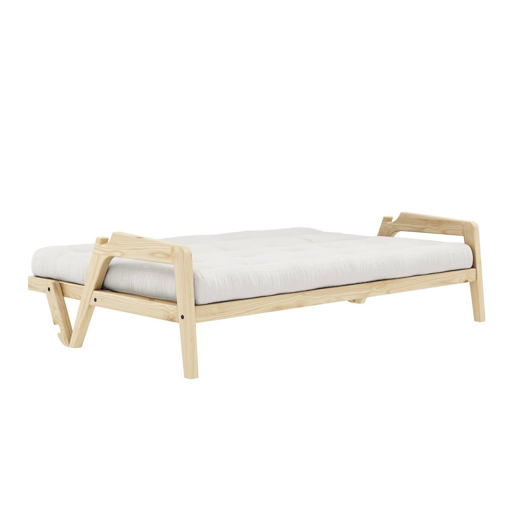 Grab vuodesohva, runko luonnonvärilakattu, patja Natural.
