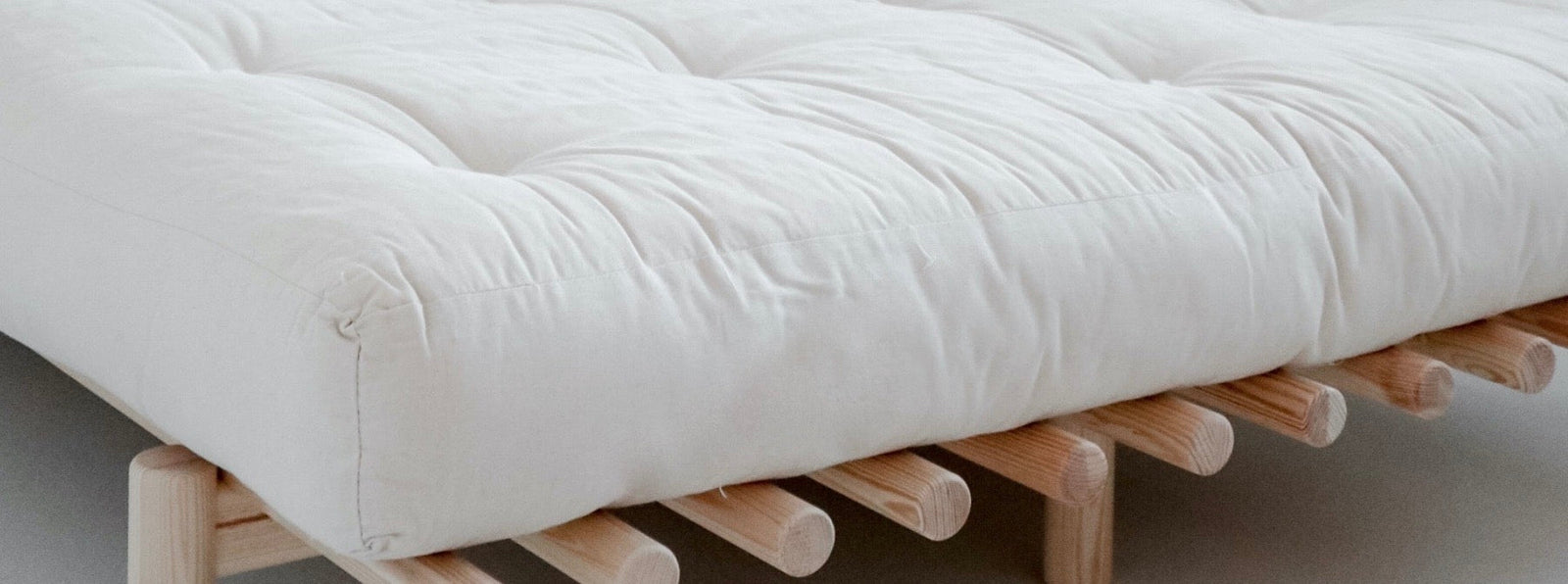 Futonpatjan hoito on helppoa.