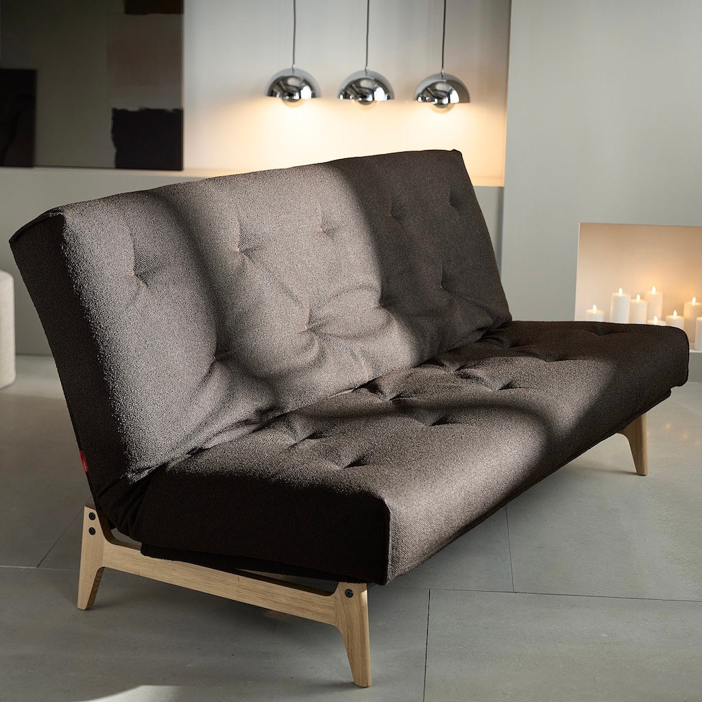 Aslak 140 vuodesohva, kangas Taura Chocco.