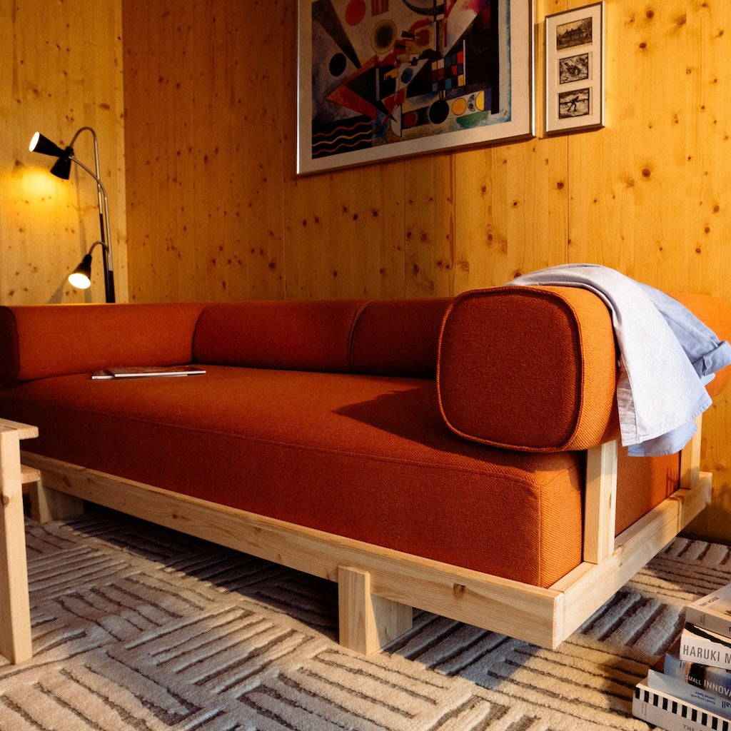 Stay sohva, lähikuva, kangas Vintage Orange.