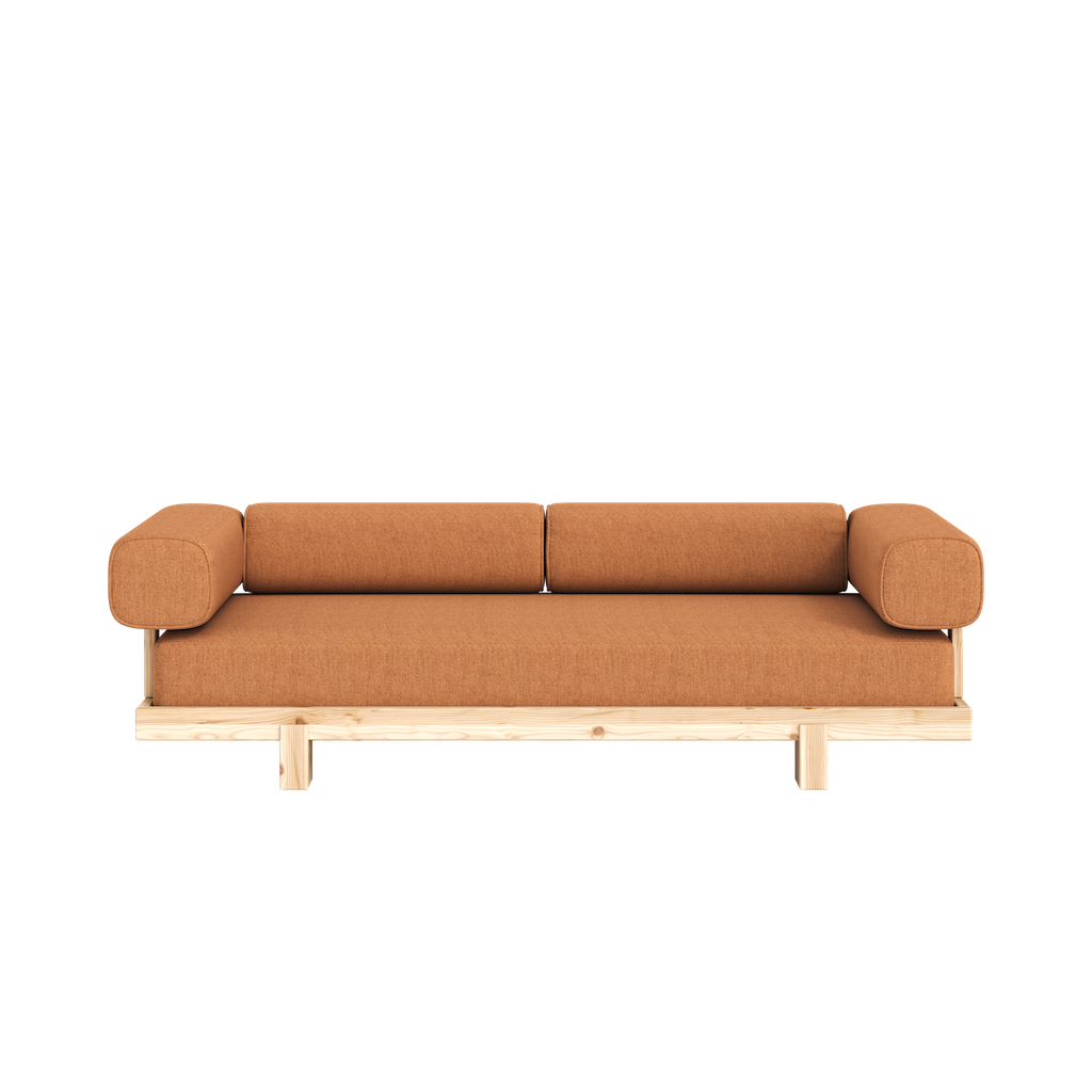 Stay sohva, edestä kuvattuna, kangas Vintage Orange.