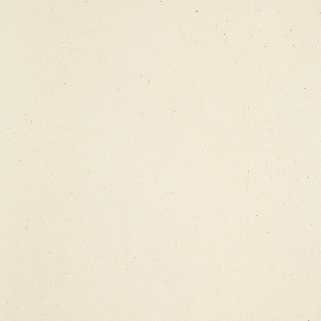 Luonnonvalkoinen kangas.