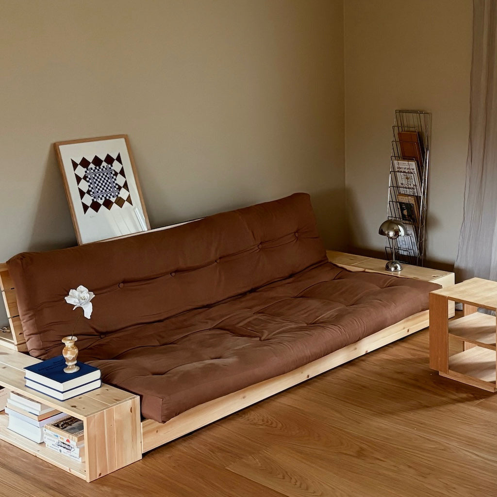 Base vuodesohva sivulaatikoilla, kangas Mocca.