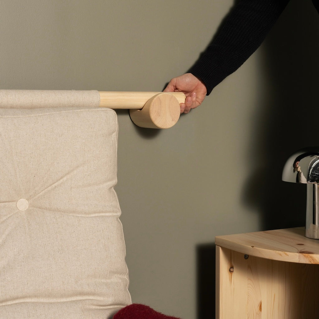 Hooked vuodesohva, kangas Linen.