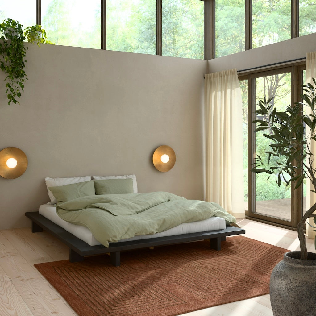 Japan sänkyrunko musta.