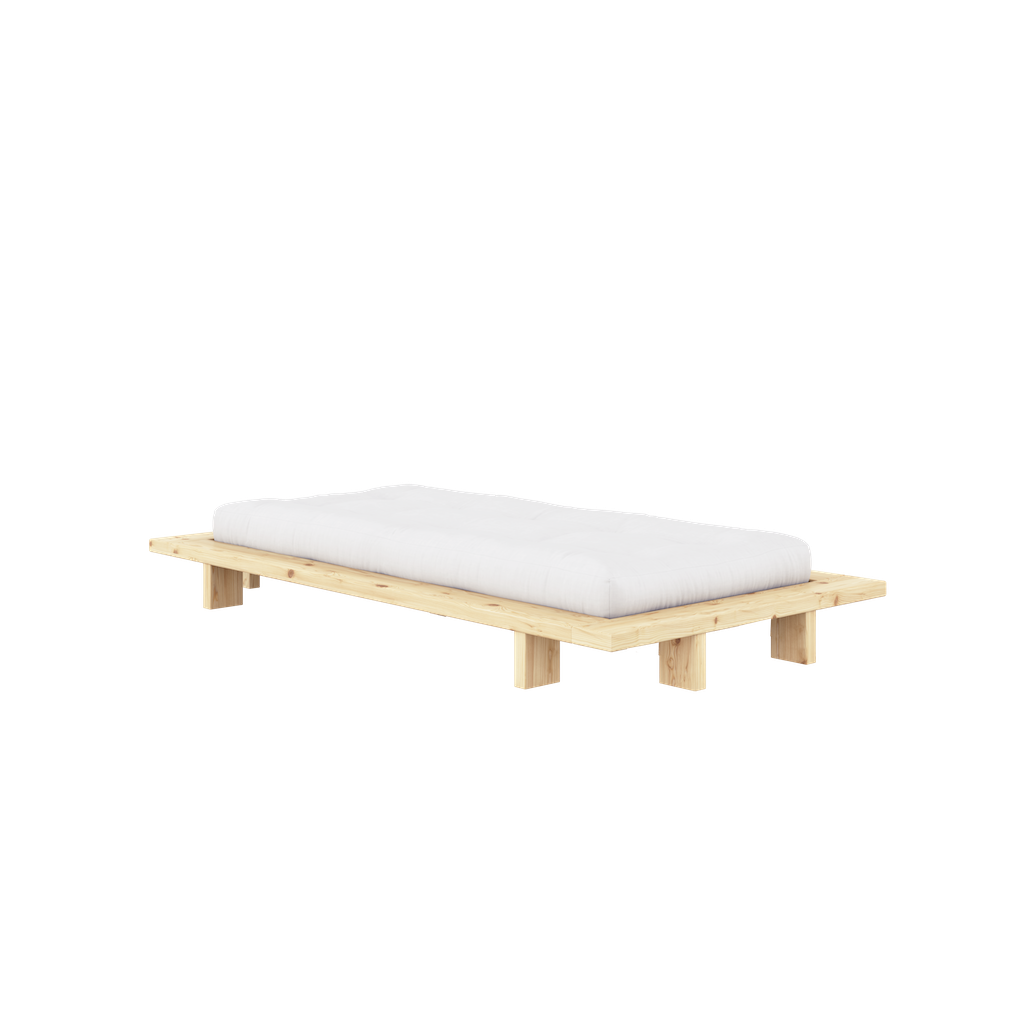 Japan sänkyrunko, käsittelemätön, 90x200cm. Kuvassa myös futonpatja.