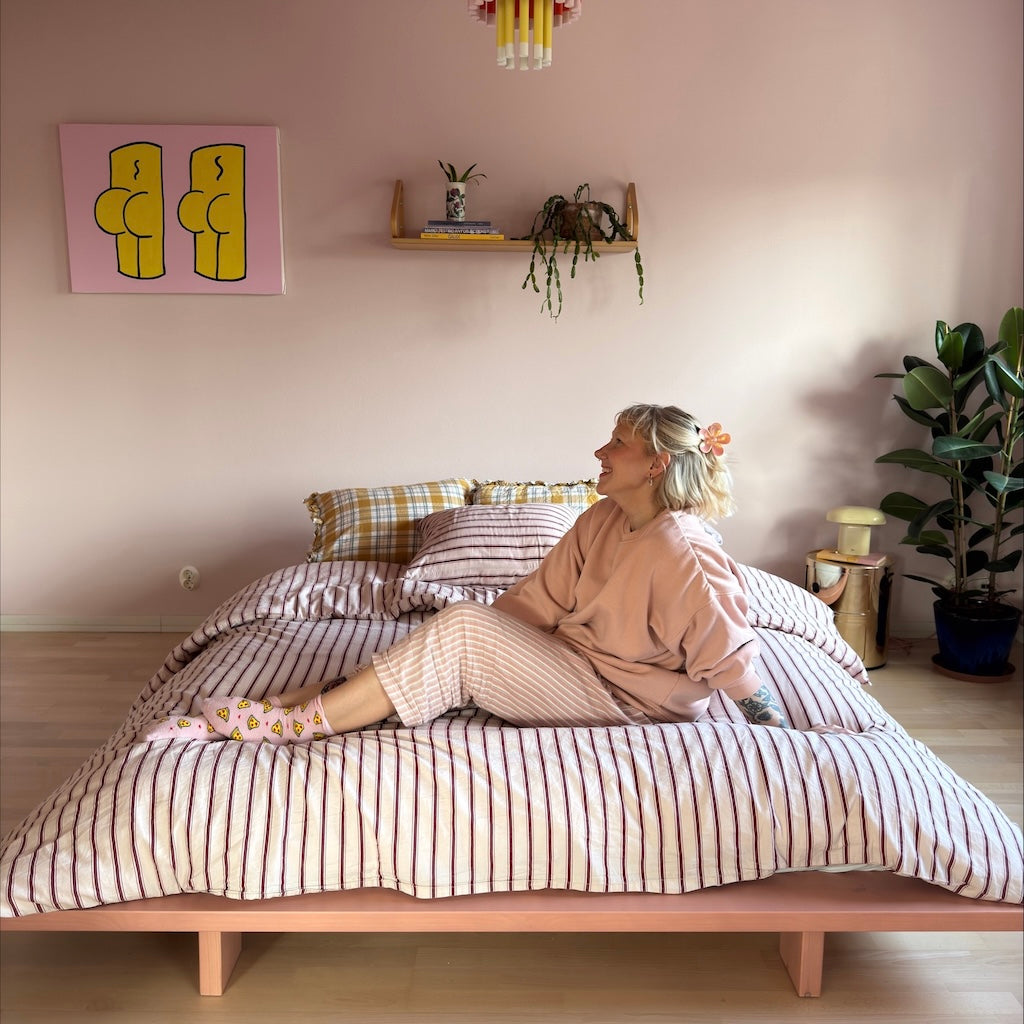 Japan sänkyrunko Pink Sky.