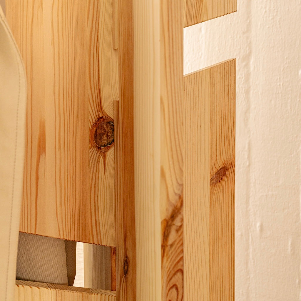 Keeper coat stand naulakko.