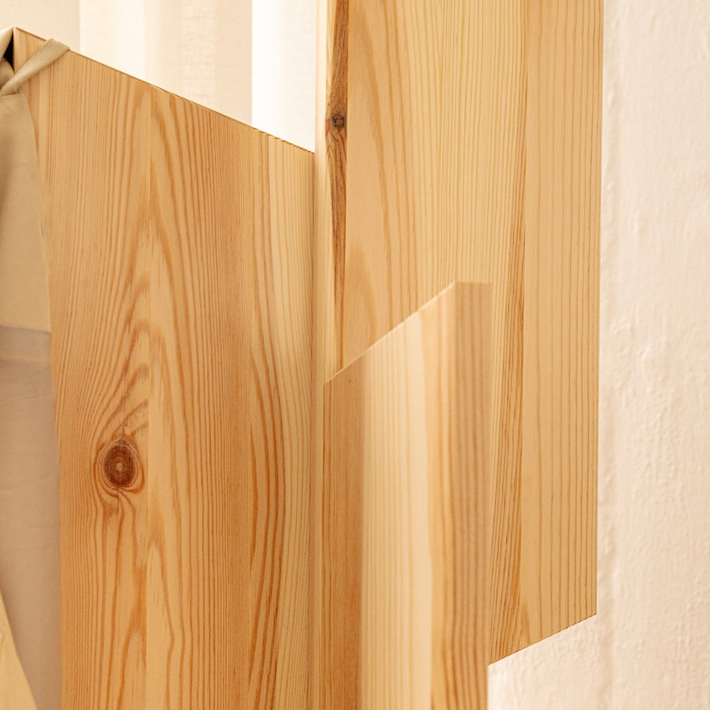 Keeper coat stand naulakko.