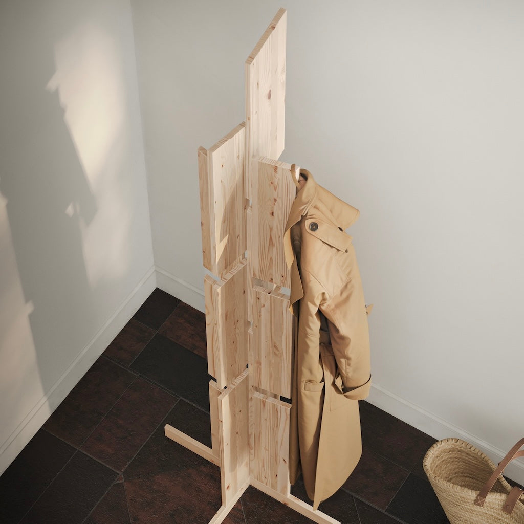 Keeper coat stand naulakko.