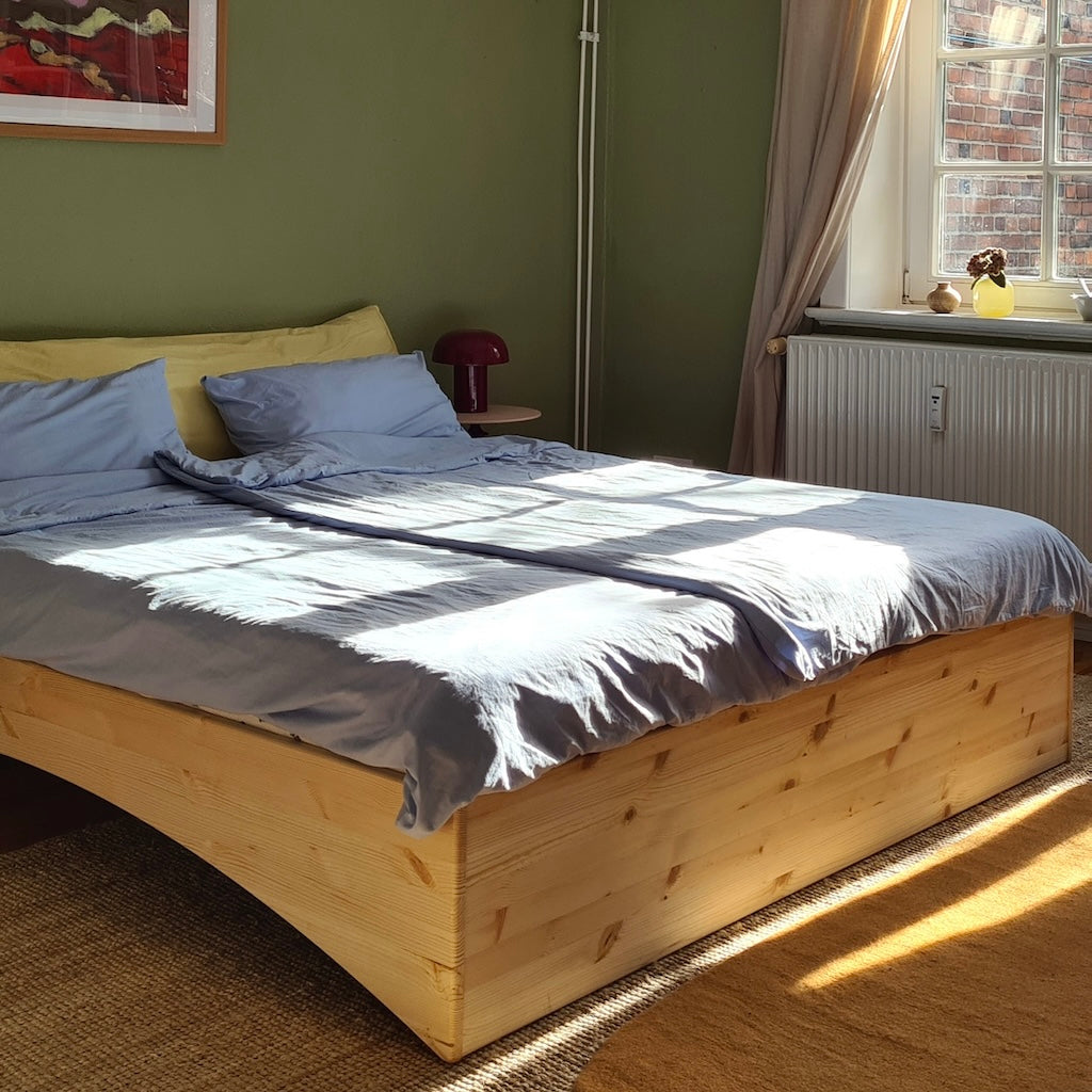 Orbit sänkyrunko, käsittelemätön. 