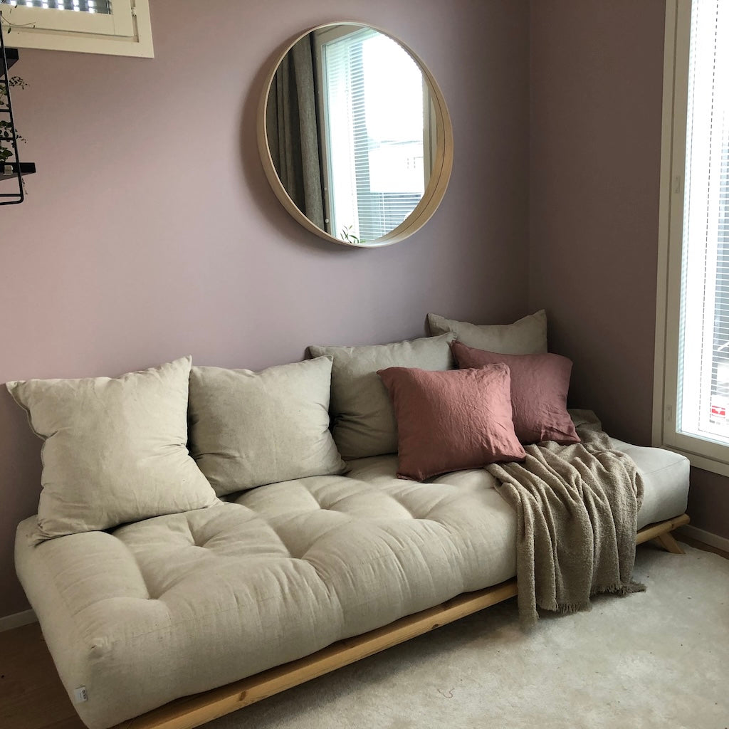 Senza vuodesohva, runko luonnonvärinen, futonpatja ja tyynyt Linen.