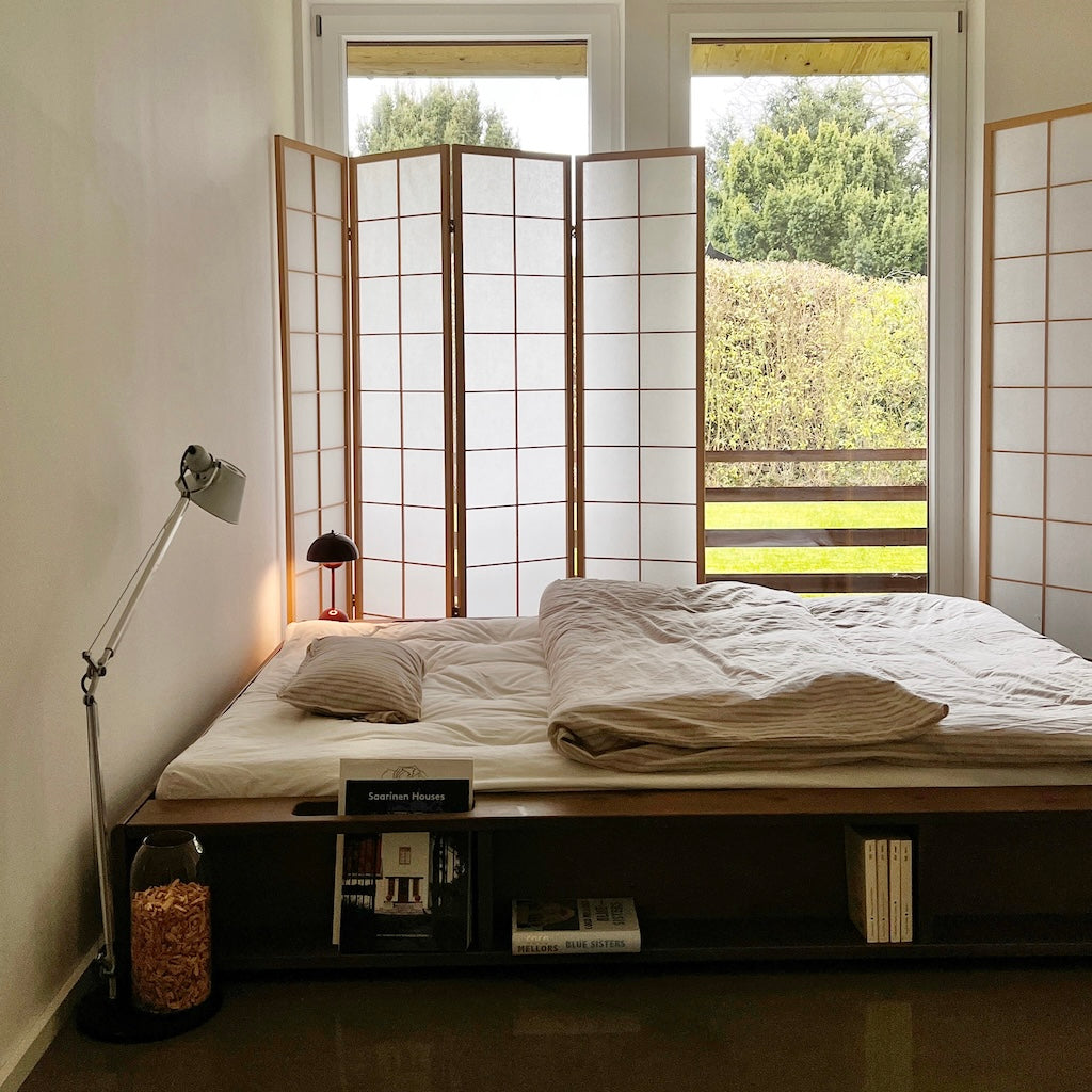 Ziggy sänkyrunko, väri ruskea.