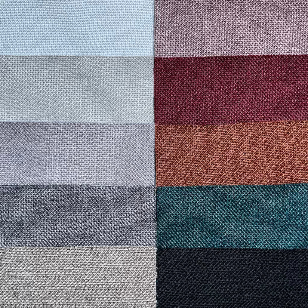 Iadera Valkoinen (ei enää saatavilla), Luonnonvalkoinen, Vaaleanharmaa, Harmaa, Beige, Roosa, Punainen (ei enää saatavilla), Terra, Petrooli ja Musta.