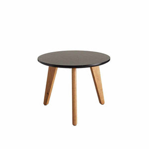Nordic pöytä, kansi musta, ø 45 cm, korkeus 32,5 cm.