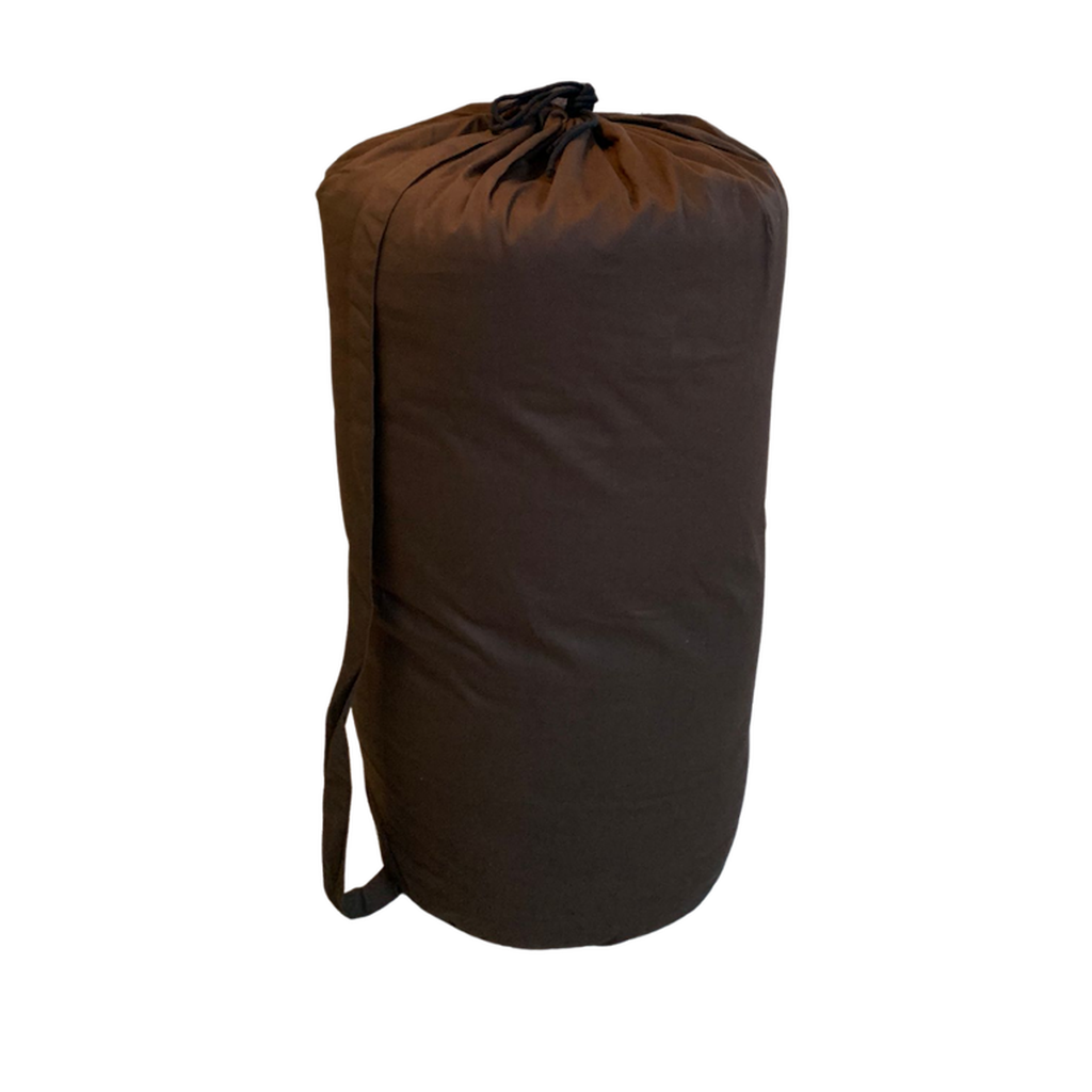 Camping futon, kangas tummanruskea. Camping futonin mukana tulee samalla kankaalla säilytyspussi.