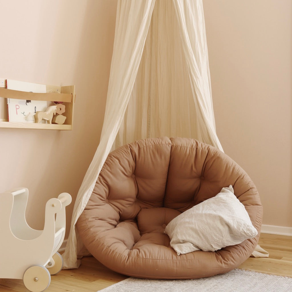 Nido vuodetuoli, kangas Mocca.